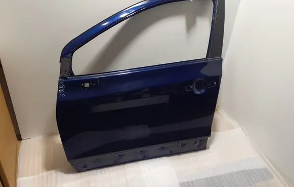 Suzuki SX4 S-Cross Front door