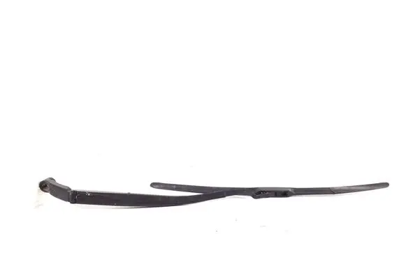 Toyota Urban Cruiser (XP110) Front wiper blade arm 85221-52340