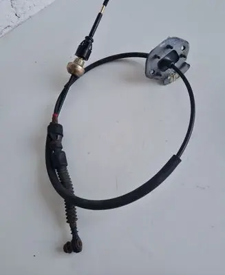 Mitsubishi Eclipse Throttle cable 2410