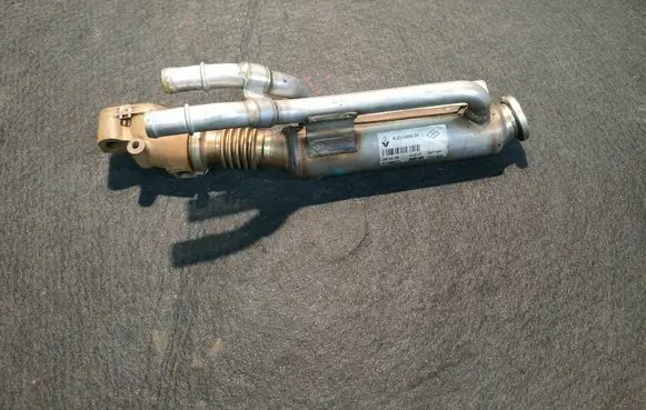 Renault Scenic II - Grand scenic II EGR valve cooler 8200426934 097164 K7486002