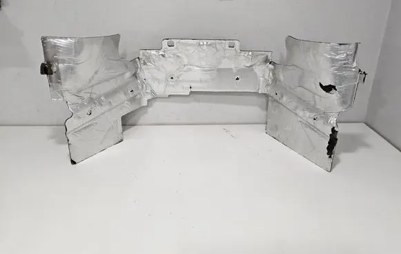 Chevrolet Corvette C8 Heat shield in engine bay 84889162 84715303