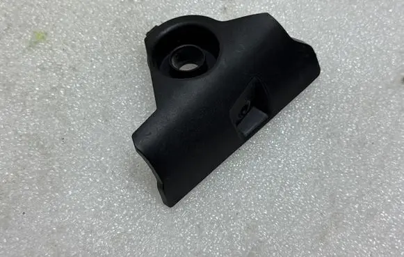 Tesla Model 3 Intercooler air guide/duct channel 155979000A