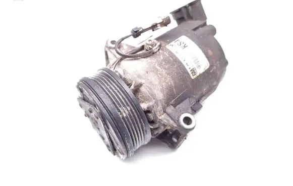 Opel Zafira B Air conditioning (A/C) compressor (pump) 13322147 401351739
