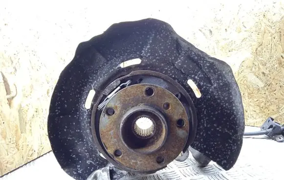 BMW 7 F01 F02 F03 F04 Rear wheel hub 6797448