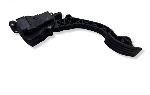 Ford C-MAX I Accelerator throttle pedal 3M519F836AG