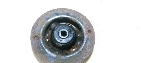 Toyota Auris 150 Front coil spring rubber mount 