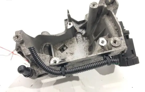 Peugeot 508 Fuel filter housing 