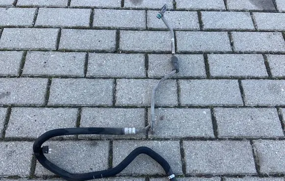 Audi Q5 SQ5 Power steering hose/pipe/line 8R1422891L 8R1422891