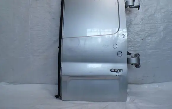 Rear door
