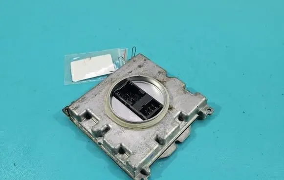Opel Insignia B Headlight ballast module Xenon 39102898 IMPRK1549713