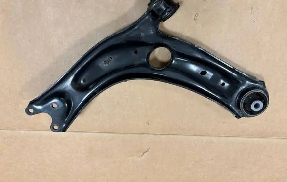 Cupra Formentor Front lower control arm/wishbone 3Q0407154D