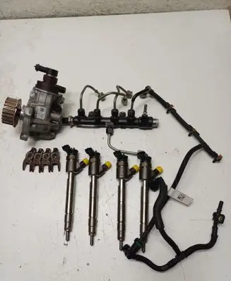 Peugeot 508 II Fuel injection system set 0445010761 9817903080 0445110955