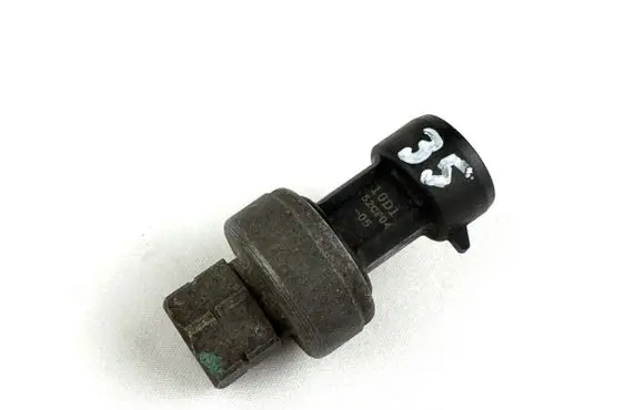 Opel Vectra C Air conditioning (A/C) pressure sensor 09131721