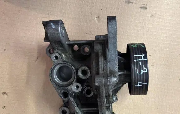 Smart ForTwo II Water pump 1602340039 R1602340039