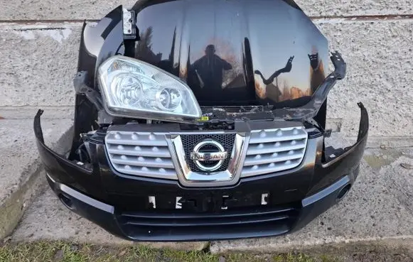 Nissan Qashqai Front piece kit 