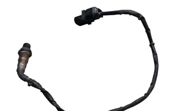 Volkswagen Touareg II Lambda probe sensor 1928404687 03L906262 0281004085
