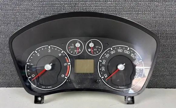 Ford Fiesta Speedometer (instrument cluster) 6S6T10849CF
