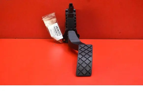 Skoda Octavia Mk3 (5E) Accelerator throttle pedal 5Q1721503F