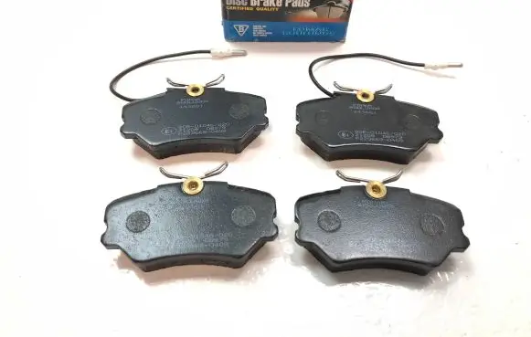 Peugeot 405 Brake pads (front) FD2405E MDP540 GBP710AF