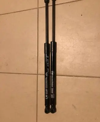 Hyundai Kona I Tailgate/trunk/boot hinge