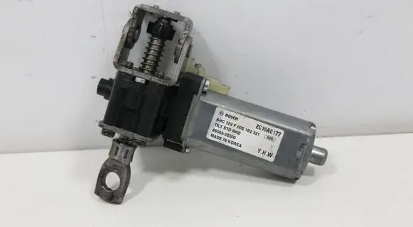 Hyundai i40 Seat adjustment motor 00S1B2321 2C16A0177