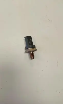 Buick Encore I Fuel pressure sensor 12672582 A2C89864801