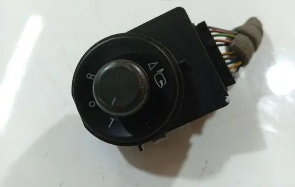 Opel Insignia A Wing mirror switch 13271833