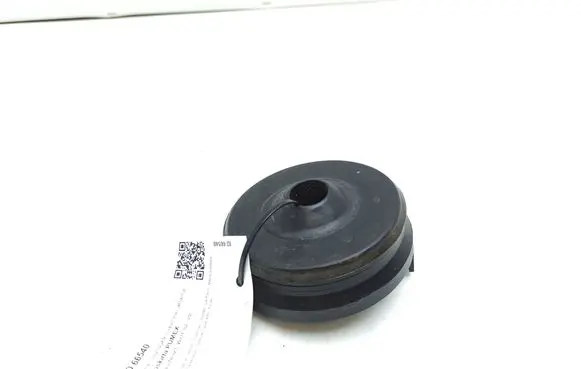 Mercedes-Benz E W211 Rear coil spring rubber mount 013505