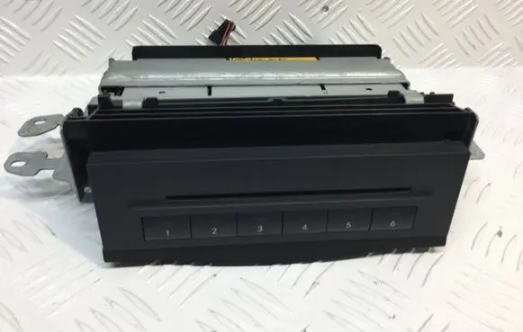 Mercedes-Benz R W251 CD/DVD changer 