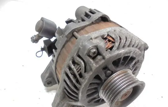 Citroen C5 Generator/alternator 9649846880