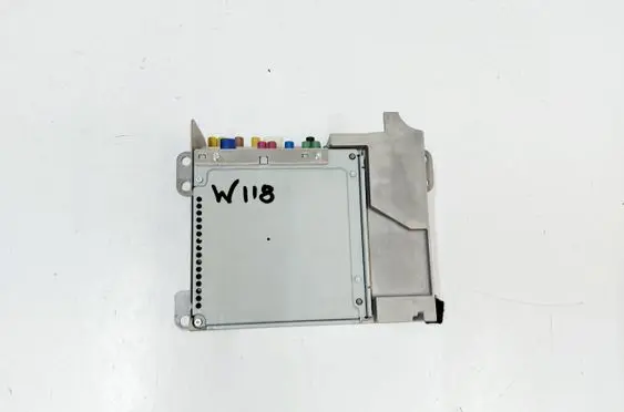 Mercedes-Benz CLA C118 X118 Navigation unit CD/DVD player A2479006213