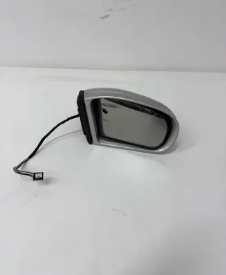 Mercedes-Benz C W203 Front door electric wing mirror 413133418