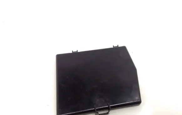 Porsche Panamera (971) Fuse box cover 971937554
