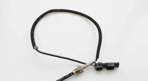 Mercedes-Benz C W205 Oil temperature sensor A0009058804