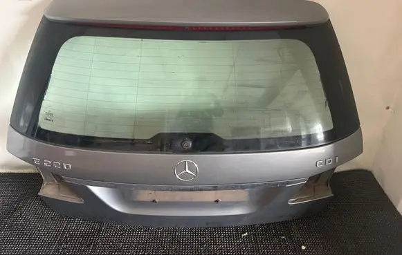 Mercedes-Benz E W212 Tailgate/trunk/boot lid 792U