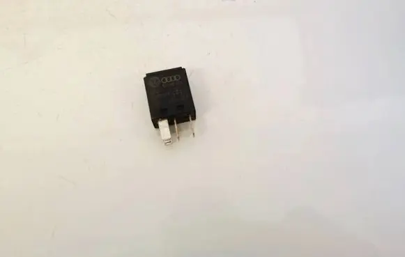 Seat Leon (1P) Other relay 8z0951253