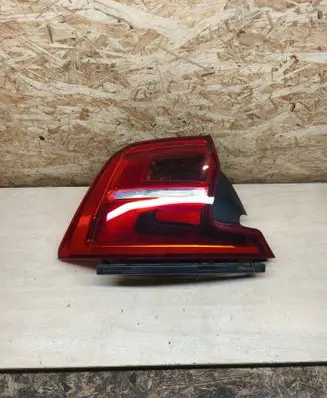 Volvo S90, V90 Rear/tail lights 31698712