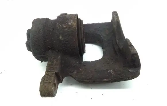 Toyota Aygo AB10 Front brake caliper