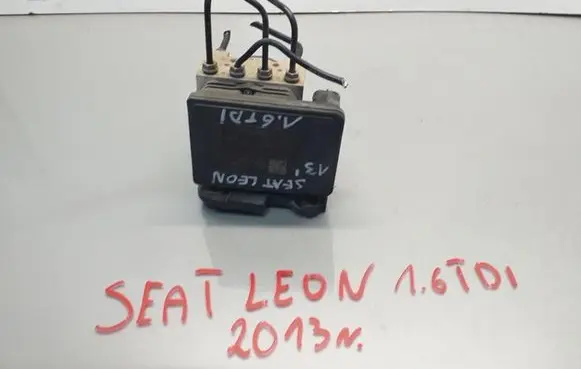 Seat Leon (5F) ABS Pump 5Q0614517