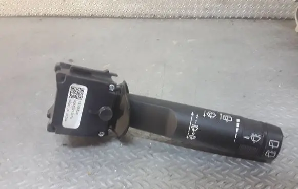 Opel Insignia A Wiper control stalk 13305522