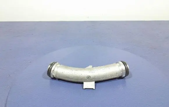 BMW X5 E53 Air intake hose/pipe 8580073