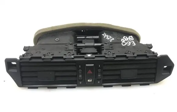 BMW 5 E60 E61 Dash center air vent grill 05148001