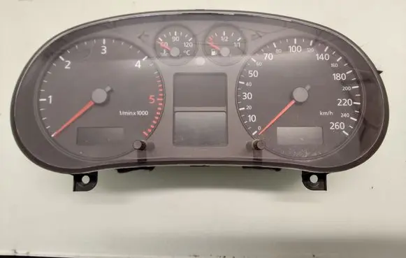Audi A3 S3 8L Speedometer (instrument cluster) 8L0920900K