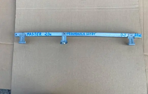 Opel Movano C Door glass rail 8200683409