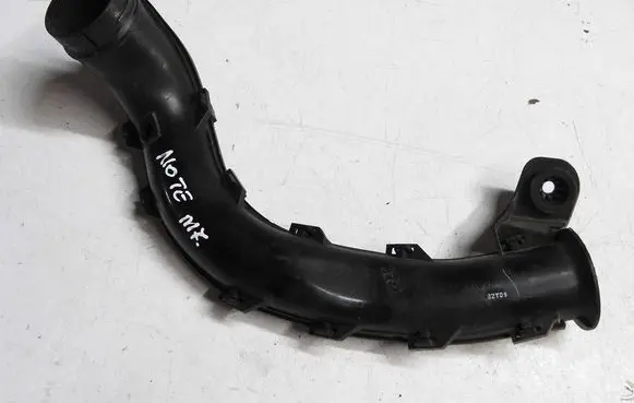 Nissan Note (E12) Air intake hose/pipe 1HC7AB2Y09