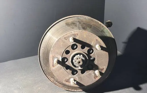Ford Transit Front wheel hub