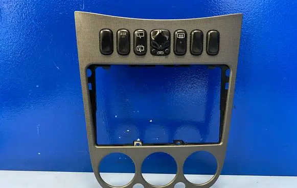 Mercedes-Benz A W168 Panel trim 1688203610 1686802136