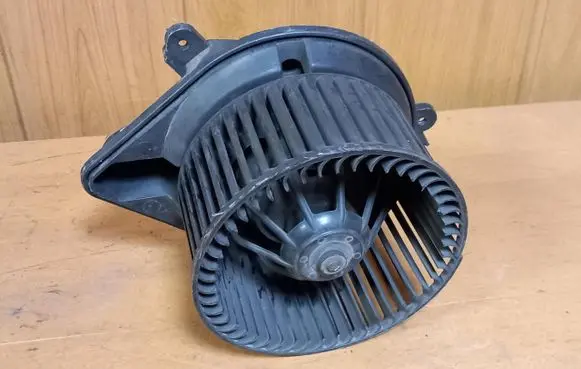 Renault Master II Heater fan/blower 133974W