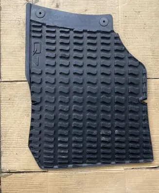 Audi Q7 4L Front floor mat 4L1061501