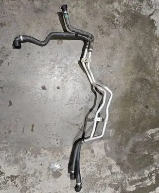 BMW X5 F15 Engine coolant pipe/hose 7644098 S2100450